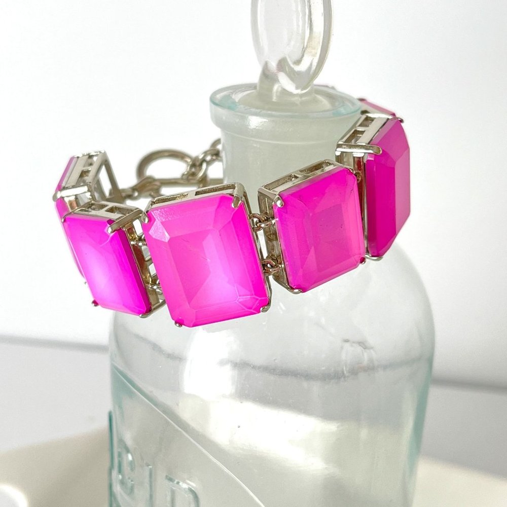 Ann Taylor Hot Pink Chunky Glass Bracelet